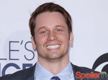 Tyler Ritter będzie powracał w 5 sezonie Arrow