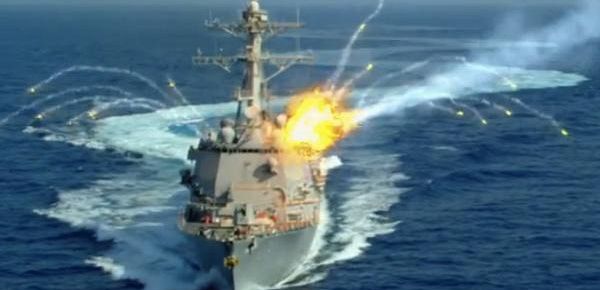 Comic-Con 2016: Zapowiedź „The Last Ship” pokazuje powrót Texa! Nathan James opiera ogi\eń!