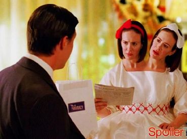 Jak „American Horror Story: Roanoke” jest powiązane z „Freak Show