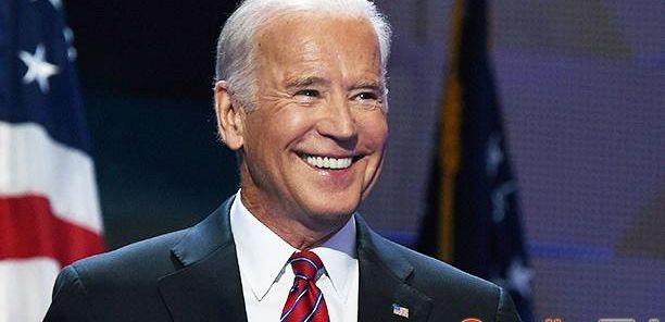 Joe Biden pojawi się gościnnie w 18 sezonie 