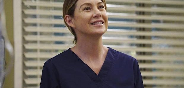 Ellen Pompeo mówi, że opuściłaby „Chirurgów” jakby była młodsza