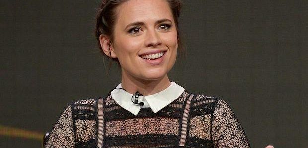 Hayley Atwell dzieli się swoimi marzeniami co do „Agentki Carter’, mówi o byciu złą w „Conviction