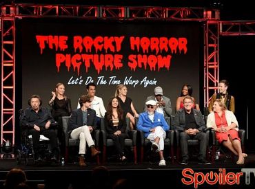Tim Curry poleca remake „Rocky Horror Picture Show