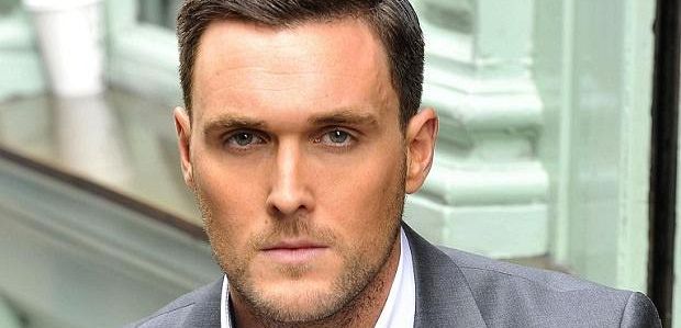 Owain Yeoman pojawi się gościnnie w 5 sezonie 