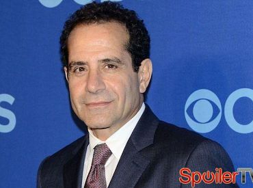 Tony Shalhoub dołączył do odcinka pilotowego „The Marvelous Mrs. Maisel”