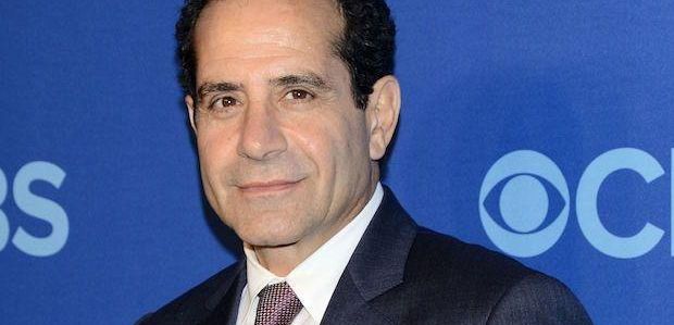 Tony Shalhoub dołączył do odcinka pilotowego „The Marvelous Mrs. Maisel”