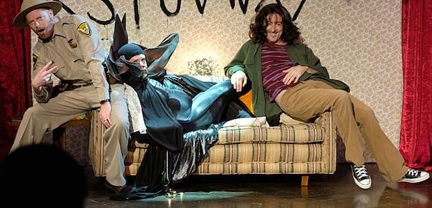 Potwór z „Stranger Things” występuje w „nieodpowiednim” musicalu w „Late Late Show”