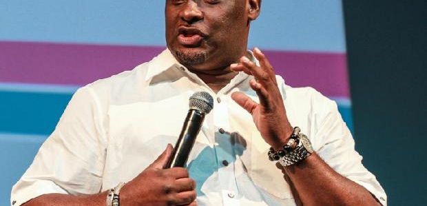 Tommy Ford z komedii 