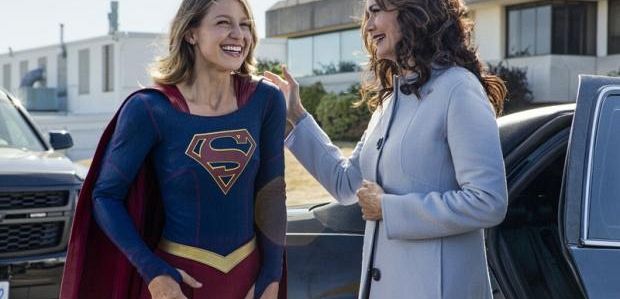 Zdjęcia z 2 sezonu „Supergirl”: Lynda Carter przybywa do National City