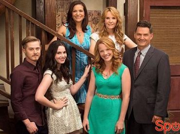 Freeform podaje daty premiery 5 sezonu Switched at Birth i drugiej części 4 sezonu Fosterów