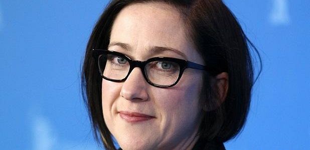 S.J. Clarkson wyreżyseruje dwa pierwsze odcinki 