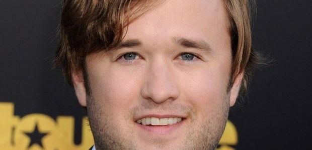 Haley Joel Osment dołączył do adaptacji „The Book of Strange New Things”