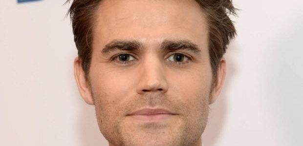 Paul Wesley z 