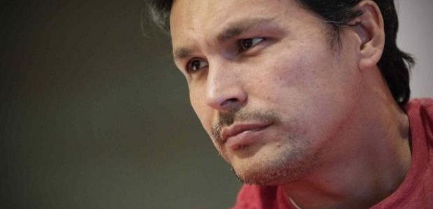 Adam Beach dołączył do odcinka pilotowego dramatu „Monsters of God”