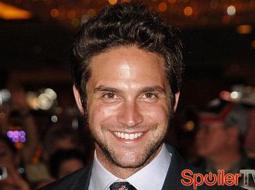 Brandon Barash pojawi się gościnnie w Timeless