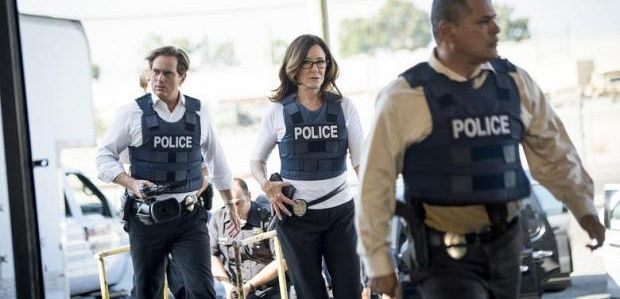 Twórca „Major Crimes” wyjaśnia, że to była „szybka odpowiedź” na anulowanie serialu