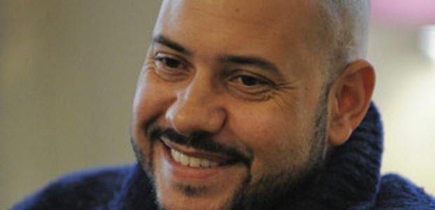 Anton Cropper wyreżyseruje odcinek pilotowy 