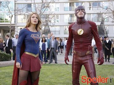 Kto zaśpiewa w muzycznym crossoverze „The Flash” i „Supergirl”?