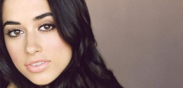 Jeanine Mason dołączyła do odcinka pilotowego 