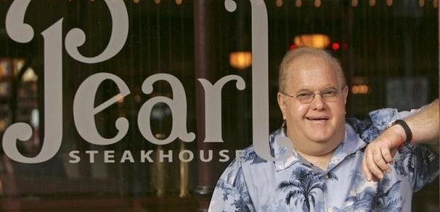John Curran może wyreżyserować projekt o Lou Pearlmanie