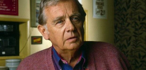 Warren Frost z 