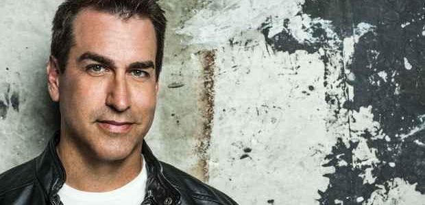 Rob Riggle dołączy do odcinka pilotowego komedii ABC o samotnym ojcu