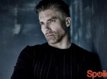 Anson Mount zagra w serialu The Inhumans