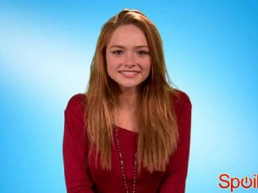 Natalie Alyn Lind dołączyła do odcinka pilotowego od Matta Nixa