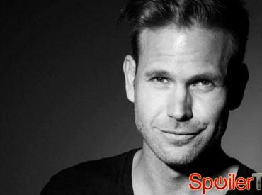 Matthew Davis i Amanda Warren dołączyli do odcinka pilotowego Las Reinas