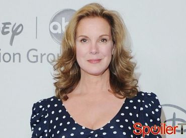 Elizabeth Perkins pojawi się gościnnie w 9 sezonie Pohamuj entuzjazm