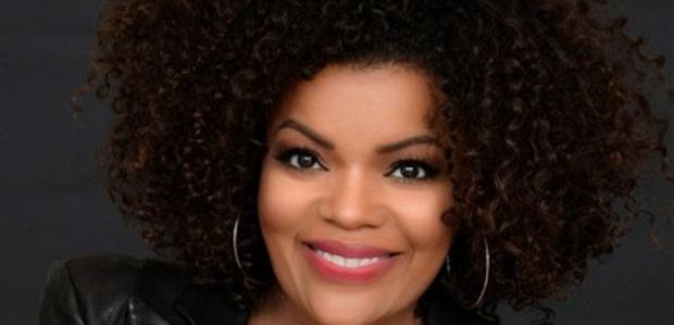Yvette Nicole Brown dołączyła zagra w odcinku pilotowym ABC od Daveeda Diggsa
