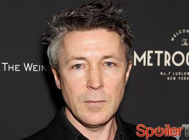 Aidan Gillen zagra główną rolę w „Blue Book”