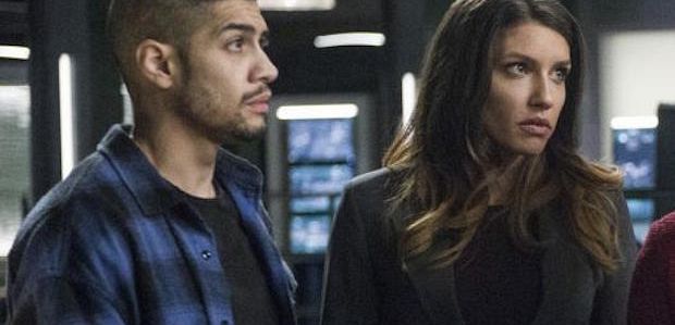 Rick Gonzalez i Juliana Harkavy awansowani do stałej obsady w 6 sezonie 