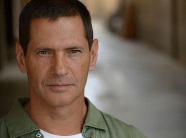 Thomas Calabro pojawi się w 5 sezonie dramatu Ostatni okręt