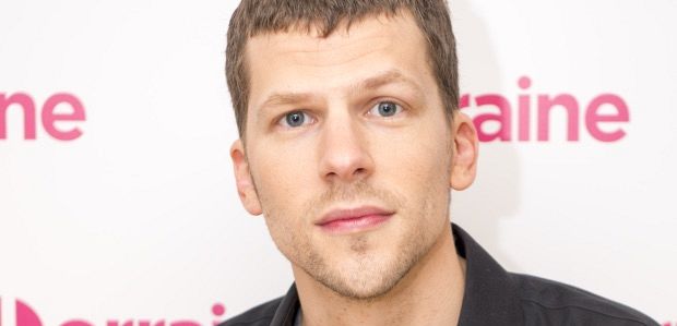 Jesse Eisenberg rozwija komedię 