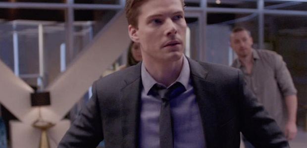 Klip z 2 sezonu „Quantico”: Clay nie ma pojęcia co zrobić dalej