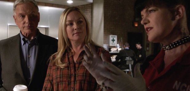 Klip z 14 sezonu „Agentów NCIS”: Elisabeth Röhm jest urzeczona pracą Abby