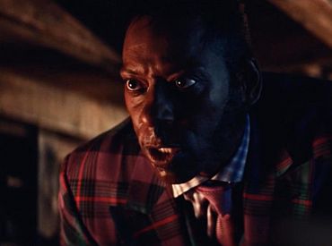 Klip z „American Gods”: Poznaj boga oszustów
