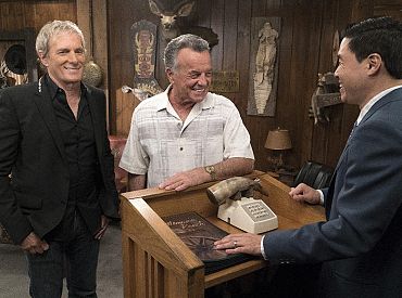 Klip z 3 sezonu „Fresh Off the Boat”: Michael Bolton ma ofertę, której Louis nie może odrzucić
