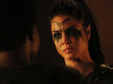 Klip z 4 sezonu „The 100”: Czy Octavia ma to czego potrzeba, aby być przywódczynią?
