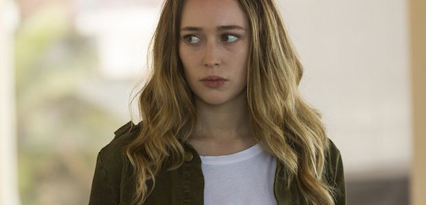 Szef „Fear the Walking Dead” zapowiada „bardziej twardą” Alicię, „bezwzględnego” Travisa i pewnych „niesamowicie brutalnych” nowych wrogów