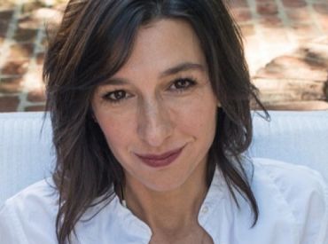 Ali Adler odchodzi z „Supergirl”, dołącza do „Dynasty”