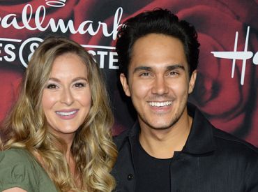 Carlos i Alexa PenaVegowie rozwijają swa seriale dla IM Global TV