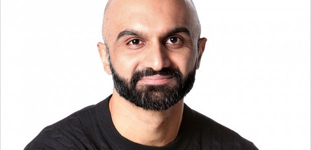 Usman Ally będzie powracał w 7 sezonie serialu „W garniturach”