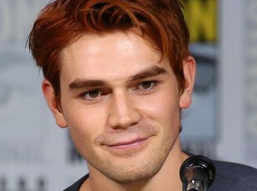 KJ Apa z „Riverdale” przyjmuje odpowiedzialność za wypadek