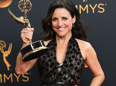Julie Louis-Dreyfus wróci do pracy w „Figurantce” w sierpniu