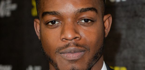 Stephan James dołączył do serialu „Homecoming”
