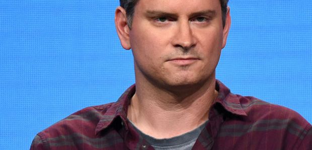 Twórca „Parks and Recreation” Mike Schur przeprasza za obsadzenie Louisa C.K.