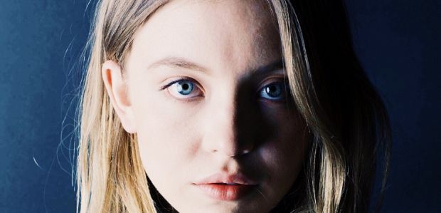 Sydney Sweeney dołączyła do 2 sezonie „Opowieści podręcznej”