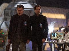 Fringe: Na granicy światów: 4x20 Worlds Apart - zdjęcia promocyjne